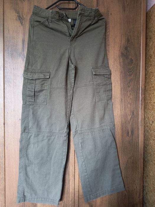 spodnie khaki, bojówki