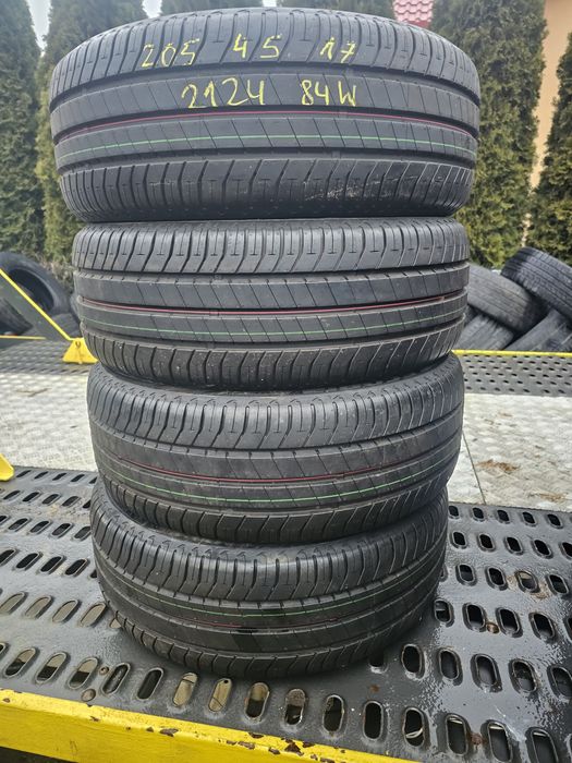 Opony Letnie Nowe-Demo R17 205/45-Bridgestone-24rok