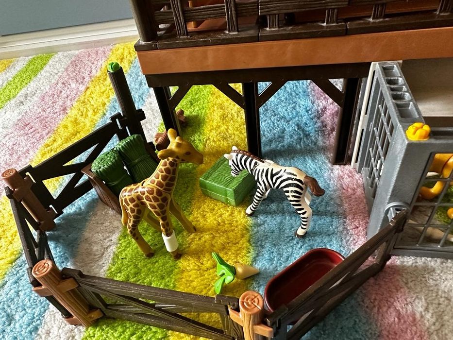 Playmobil4826Zagroda pielęgnacyjna dla dzikich unikat zwierząt lecznic