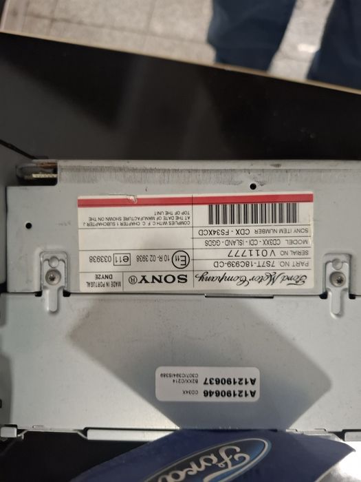 Radio sony ford C-max