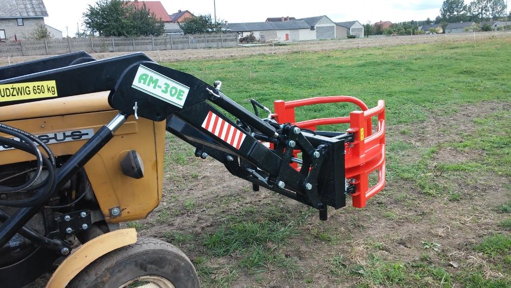 Ładowacz czołowy tur Tury Ładowacze Montaż  Stopy Podporowe rok 2025