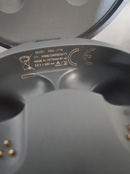 Carregador buds LG TONE Free FP8