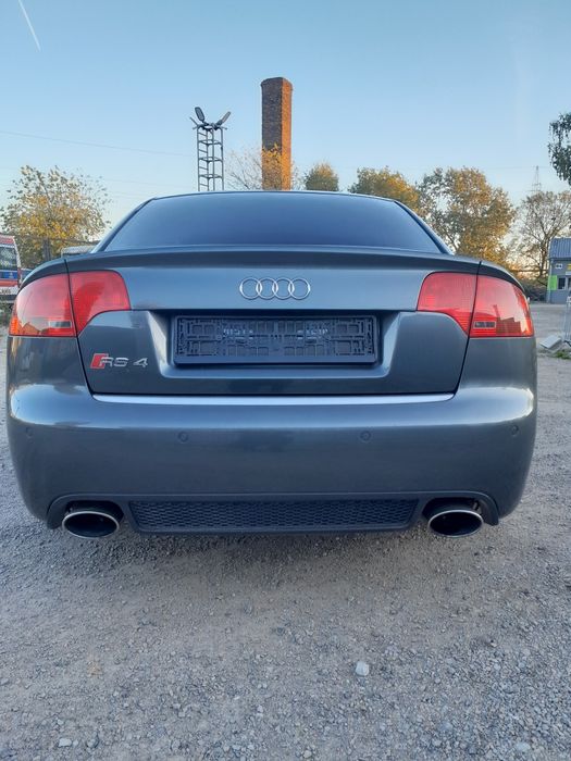 AUDI RS4 B7 4.2 FSI 420KM 2006r Sedan