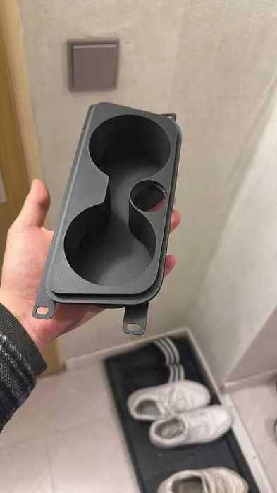 Підстаканник BMW E90 / E91 / E92 / E93.