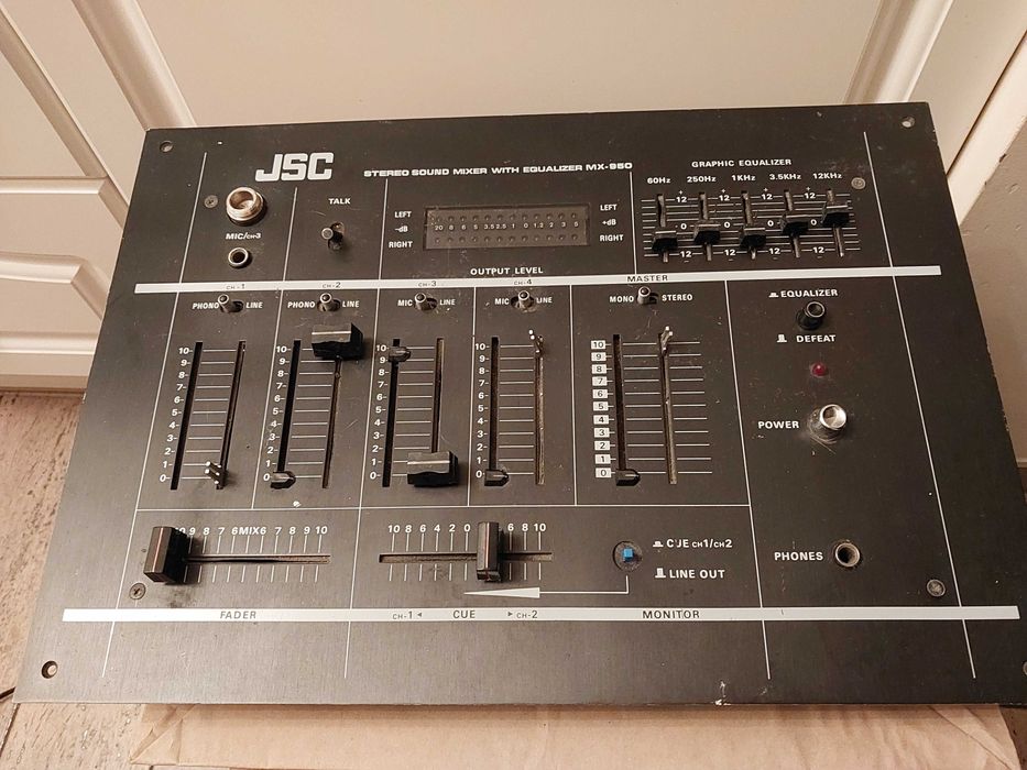 Mikser muzyczny JSC MX-950. Mixer muzyczny z equalizerem.