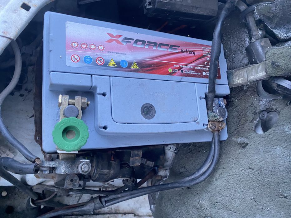 Bateria praticamente nova