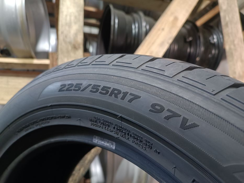 Літні шини HANKOOK 225/55 R17 резина Р17