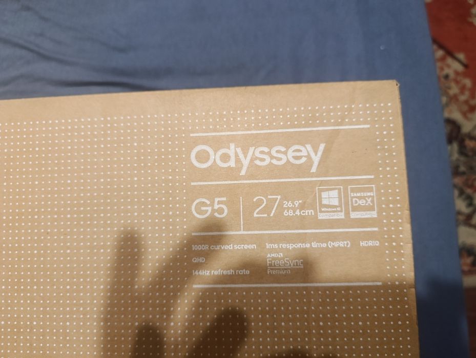 Монитор самсунг одисей 27 дюймов ,144 герца ,2ка разрешение