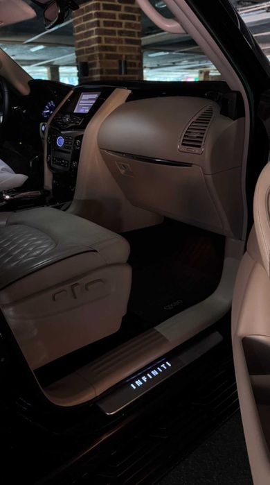 Infiniti QX80 2019