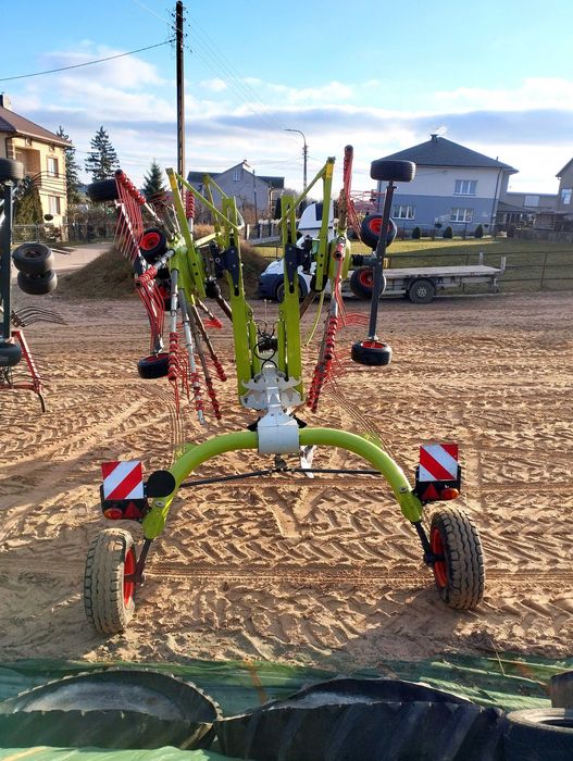 Zgrabiarka Claas Liner 2700