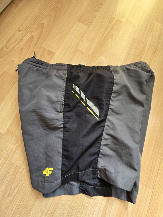 Szorty spodenki sportowe 4F-XXL-z kieszeniami