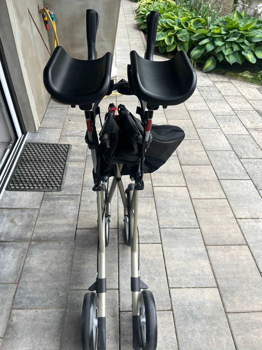 chodzik rehabilitacyjny balkonik