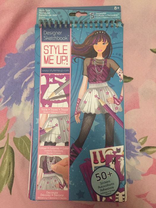 Дитяча розмальовка-розвивашка для дівчаток 8+