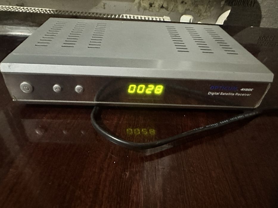 Тюнер Opticum 4100c