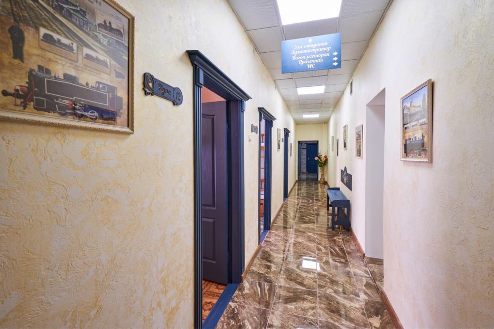 Хостел PERRON м. Південний вокзал, койко-місця та окремі кімнати люкс