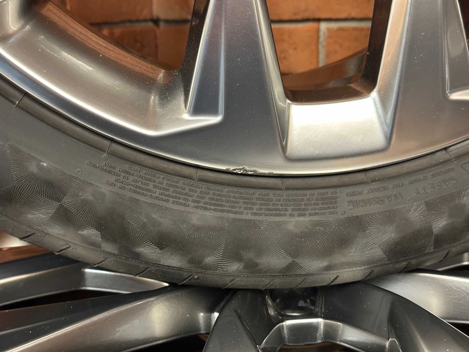 Koła Felgi 20 5x114,3 Kia Sorento IV Oryginał Czujniki TPMS