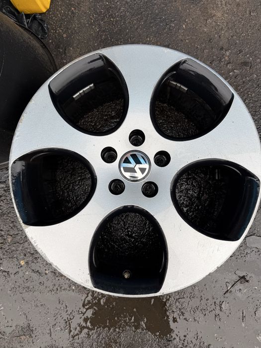 Диски Detroit R18 7.5j ET51 5x112 golf gti jetta