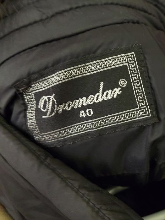 Długa zimowa kurtka