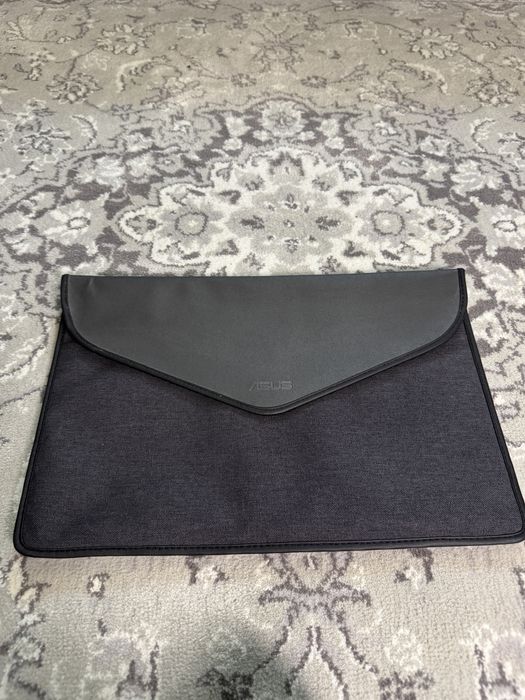Laptop ASUS ZenBook 13 cali UX325E 16RAM, i5 ekran OLED