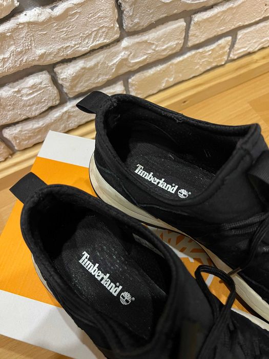 Оригінальні чоловічі кросівки timberland