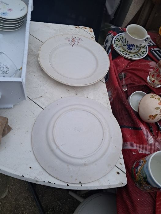 Dois pratos rasos louça de sacavem