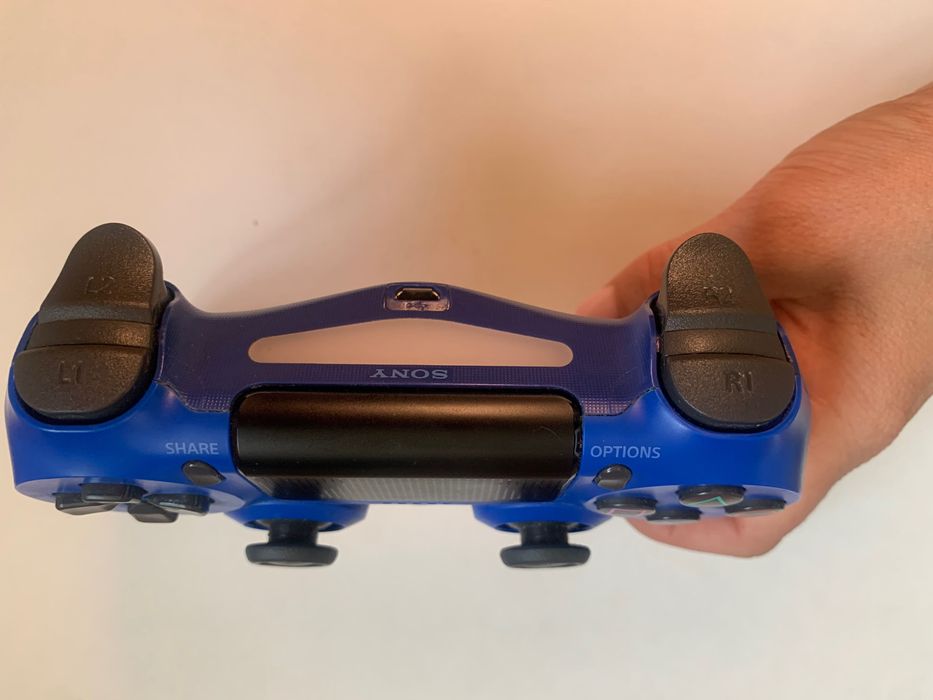 беспроводной геймпад Sony DualShock 4