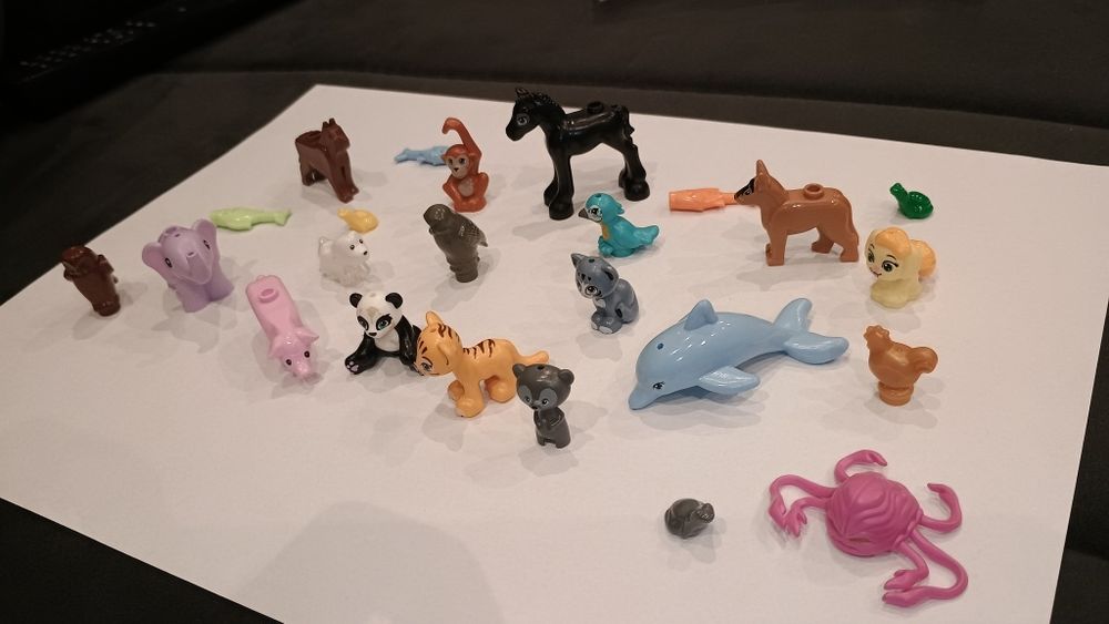 Mix oryginalnych zwierzątek lego tygrys, panda, świnka, słoń i inne