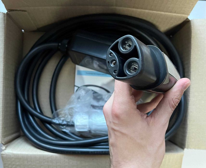 Нова зарядка ElectroS Tesla USA для електромобілів Tesla з американським роз’ємом, 7,5 кВт, 32А, Wi-Fi, гарантія 3 роки
