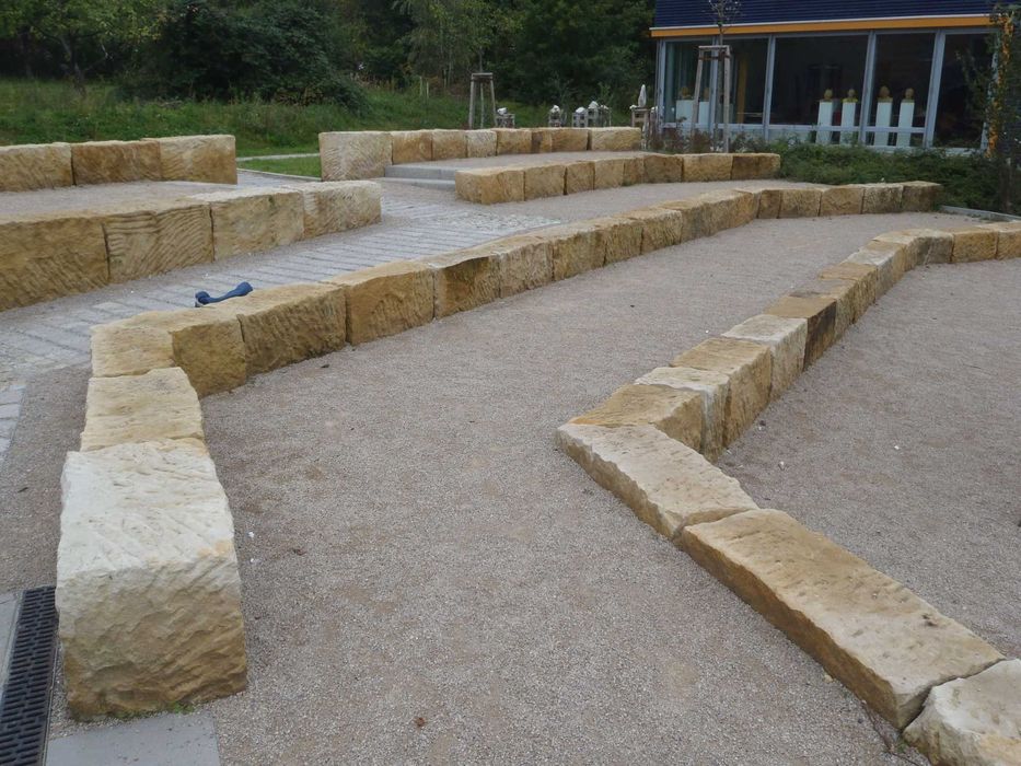 13. Kamień murowy PIASKOWIEC 40×40×80 cm łupany | Kamień naturalny |