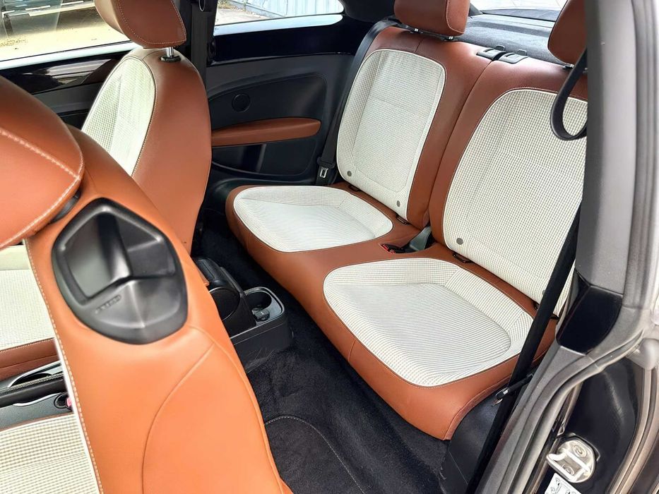 Volkswagen Beetle Classic      2016