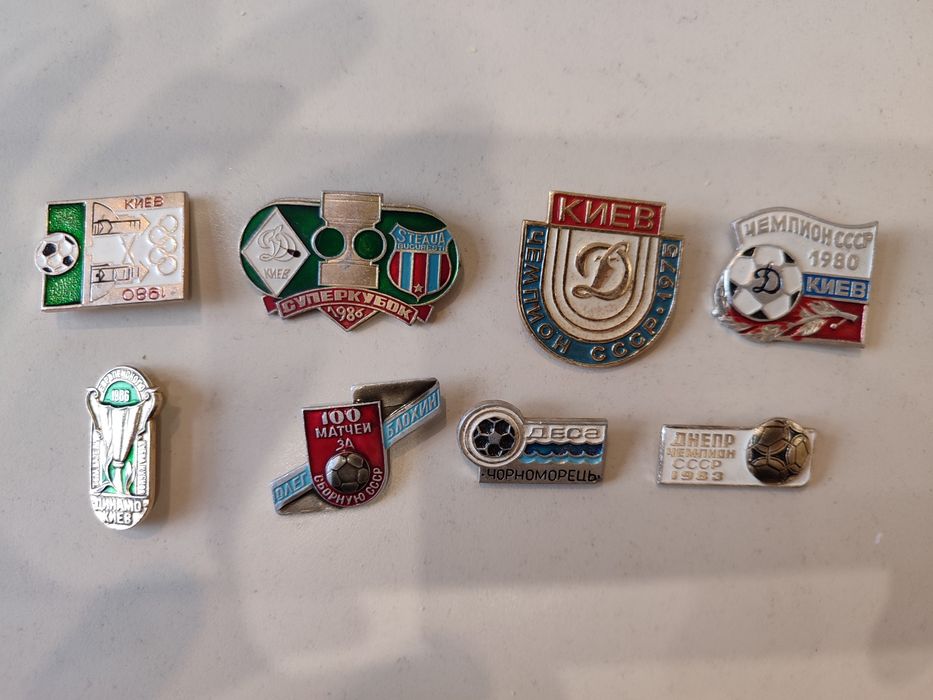 Футбольні значки