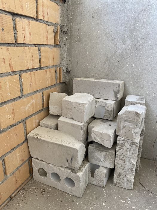 Кирпич, дверцы ревизионная