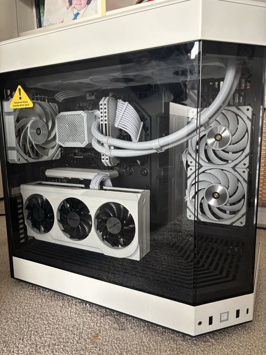 OKAZJA Biały Komputer stajconarny Gamingowy 4070 super