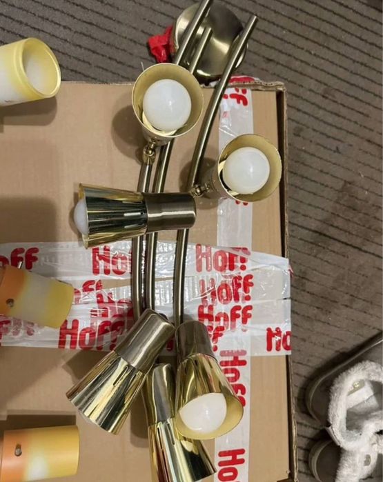 Люстра потолочная б/у хорошее состояние