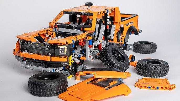 Конструктор Technic Ford F-150 Raptor(42126)