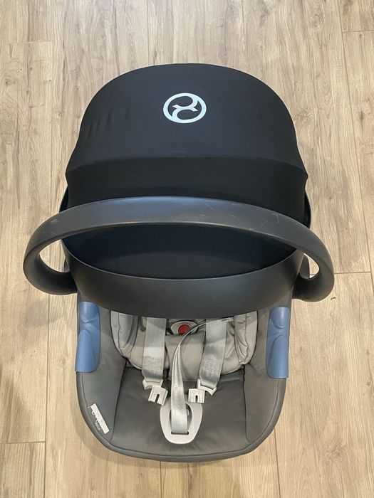 Автокрісло Cybex