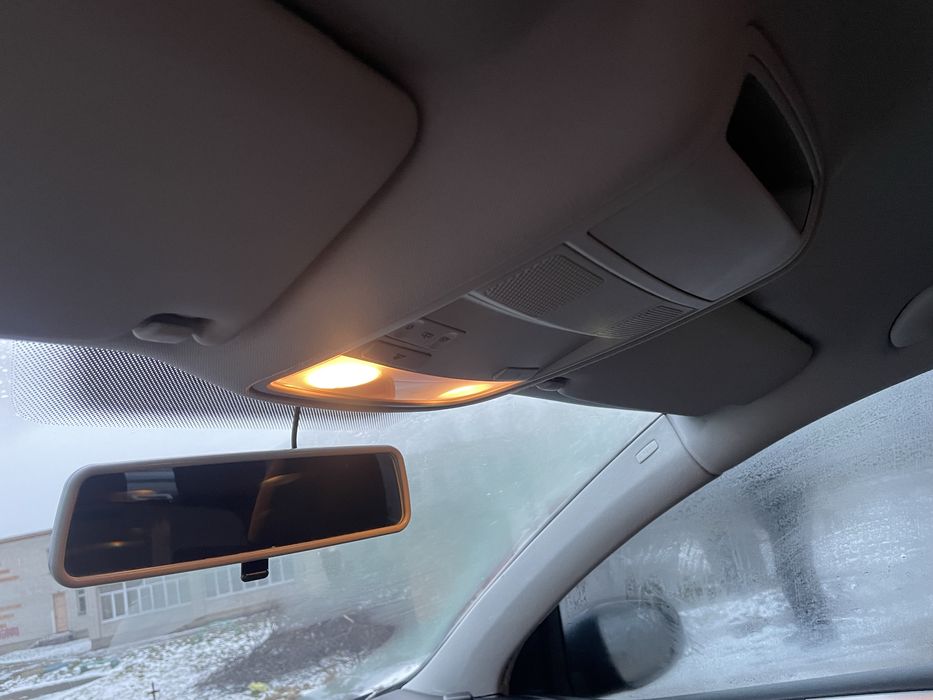 Volkswagen Golf 2011 р.1.4 бензин