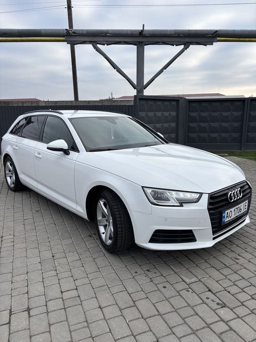 Audi A4 B9 Avant 2018рік