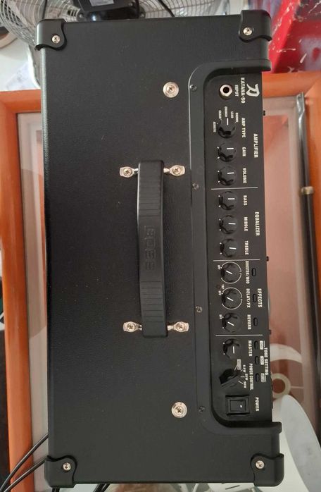 Amplificador BOSS Katana 50 mk1