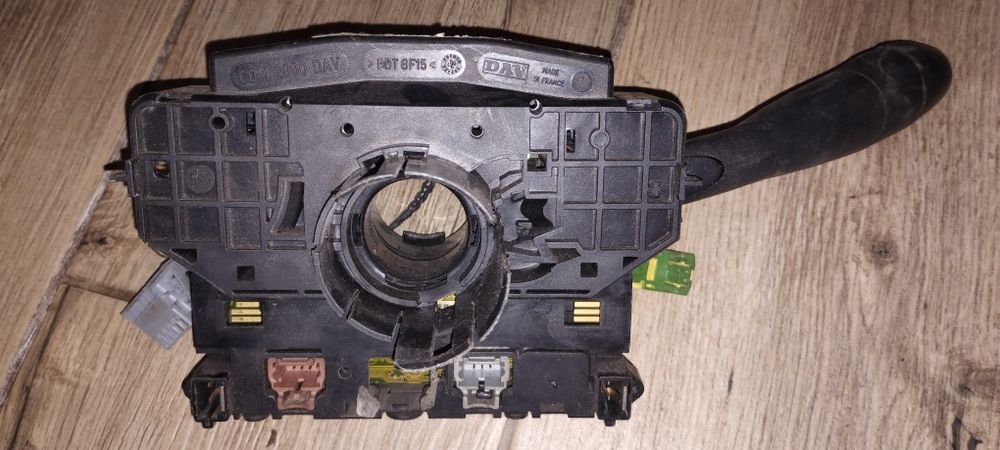 Перемикач поворотів світла Пежо партнер peugeot partner ручка шлейф