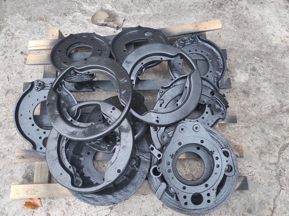 Супорт гальма гальмівний передній задній Зіл КамАЗ 5320 причеп МАЗєвро