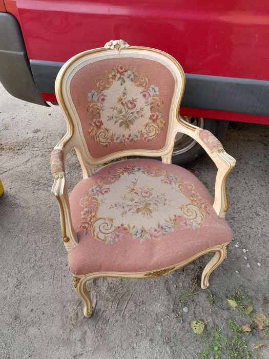 Krzesła vintage , różne