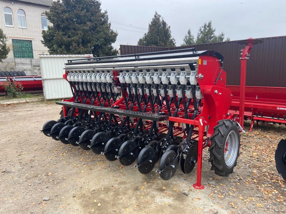Сівалка зернова СЗ навісна 3м. під МТЗ ЮМЗ сівник