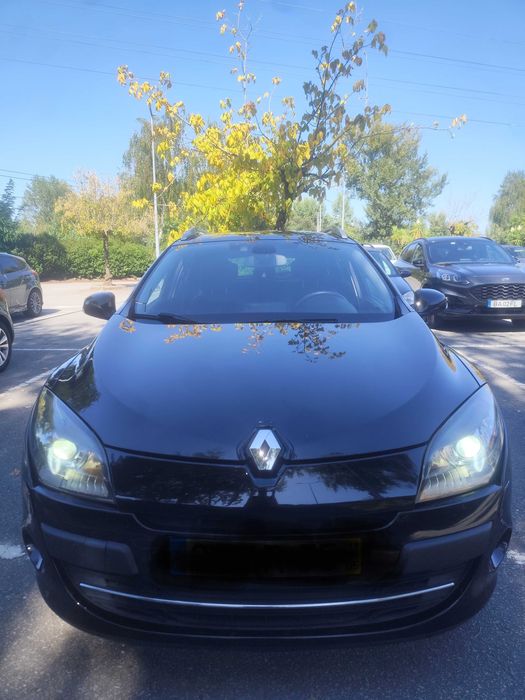 Renault Mégane III Sport Tourer 1.5 dCi – Muito Estimada