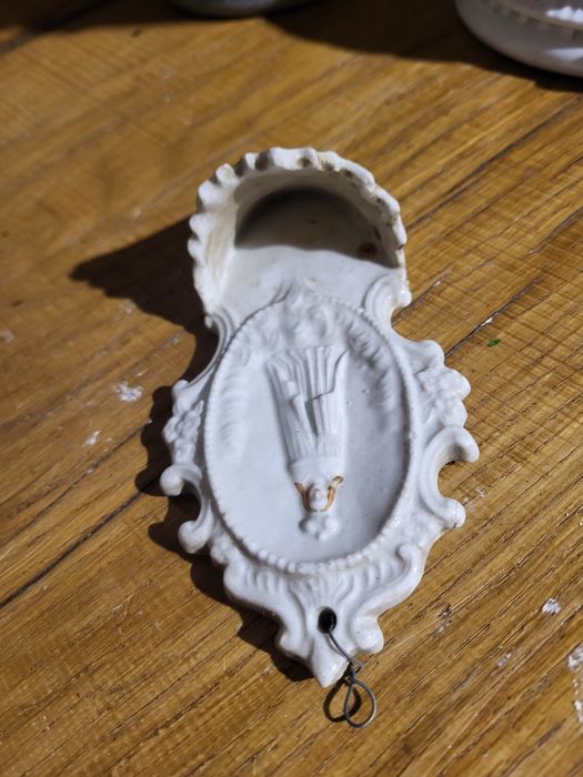 Stara kropielnica porcelanowa Maryja Królowa Matka Boża