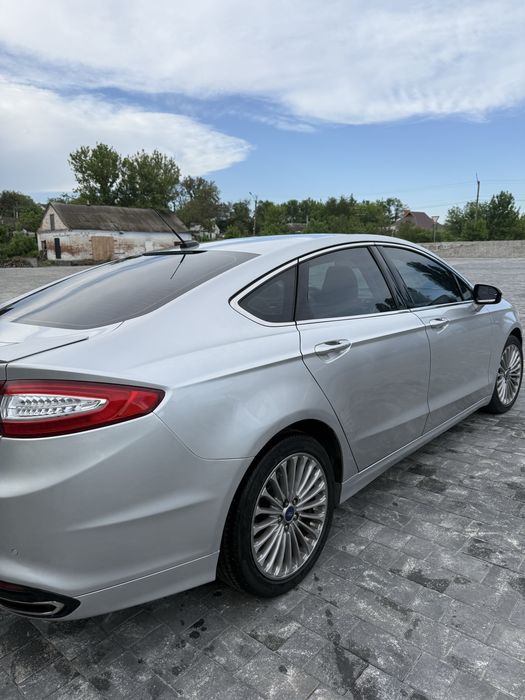 Ford Fusion 2015