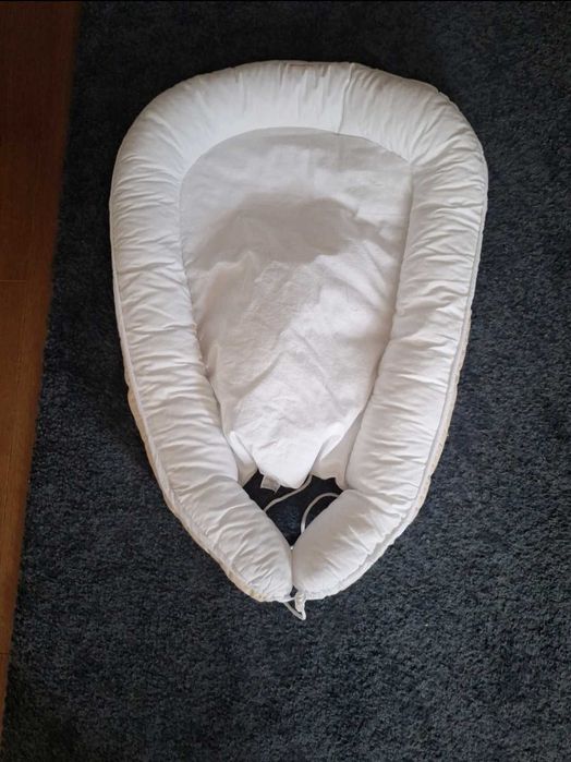 Maly kokon niemowlęcy