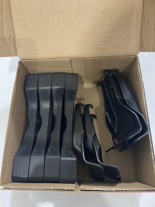 Подам Thule Kit 145121 для Audi A3