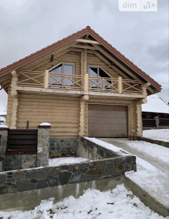 Продаж  дизайнерського будинку в Карпатах з великою ділянкою