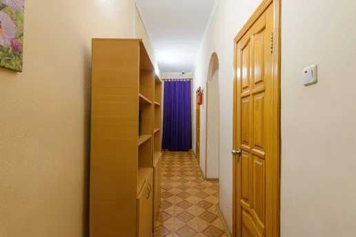 Капсульний хостел Центр Києва Метро Золоті Ворота 500 грн. тиждень